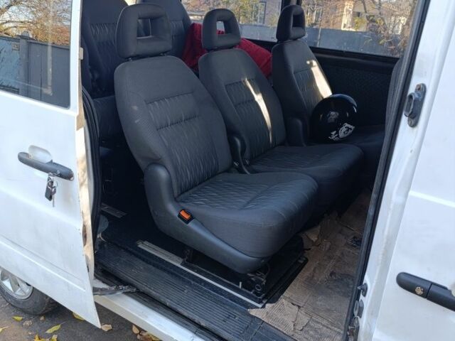 Білий Мерседес Віто, об'ємом двигуна 2.3 л та пробігом 382 тис. км за 3579 $, фото 6 на Automoto.ua