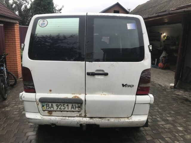 Білий Мерседес Віто, об'ємом двигуна 2.2 л та пробігом 530 тис. км за 1500 $, фото 8 на Automoto.ua