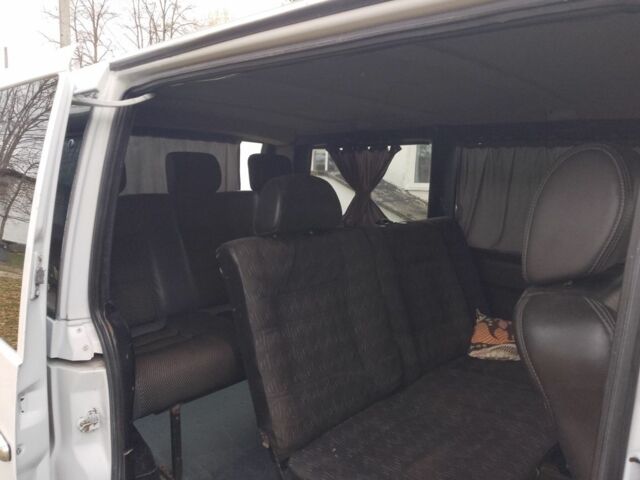 Белый Мерседес Вито, объемом двигателя 0 л и пробегом 3 тыс. км за 4100 $, фото 1 на Automoto.ua