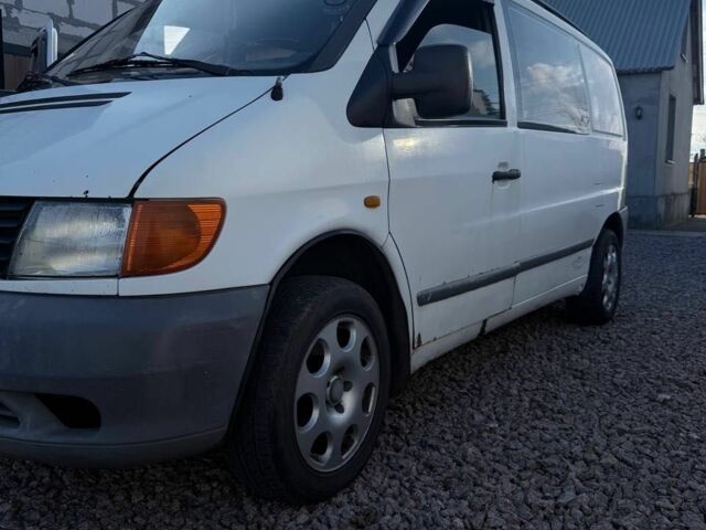 Білий Мерседес Віто, об'ємом двигуна 2.3 л та пробігом 500 тис. км за 2375 $, фото 1 на Automoto.ua