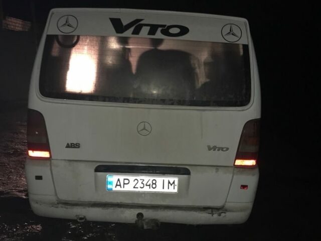 Білий Мерседес Віто, об'ємом двигуна 2.3 л та пробігом 300 тис. км за 1500 $, фото 1 на Automoto.ua