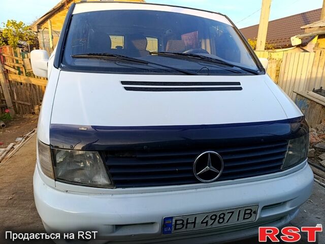 Білий Мерседес Віто, об'ємом двигуна 2.1 л та пробігом 469 тис. км за 2800 $, фото 1 на Automoto.ua