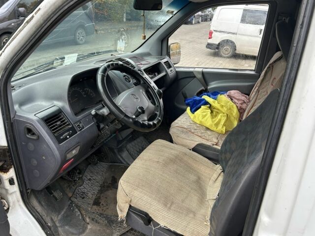 Мерседес Вито 1999 в Белой Церкве на Automoto.ua Белый Мерседес Вито, объемом двигателя 2.3 л и пробегом 400 тыс. км за 1350 $, фото 8 на Automoto.ua