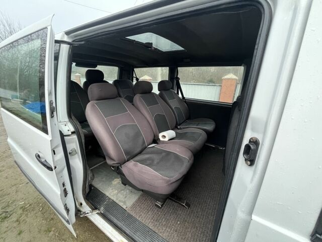 Білий Мерседес Віто, об'ємом двигуна 2.3 л та пробігом 580 тис. км за 4500 $, фото 7 на Automoto.ua