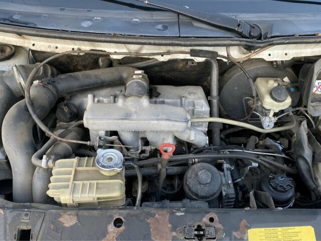 Мерседес Віто 1999 у Ужгороді на Automoto.ua Білий Мерседес Віто, об'ємом двигуна 2.3 л та пробігом 3 тис. км за 2999 $, фото 5 на Automoto.ua