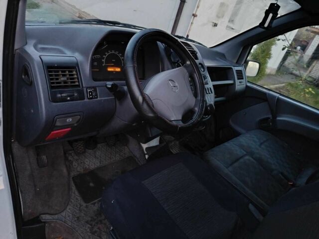 Білий Мерседес Віто, об'ємом двигуна 2 л та пробігом 440 тис. км за 3750 $, фото 5 на Automoto.ua