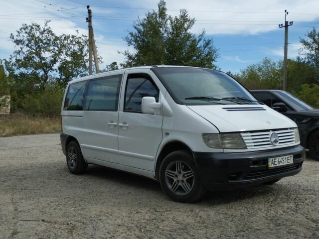 Білий Мерседес Віто, об'ємом двигуна 2.2 л та пробігом 366 тис. км за 4700 $, фото 2 на Automoto.ua