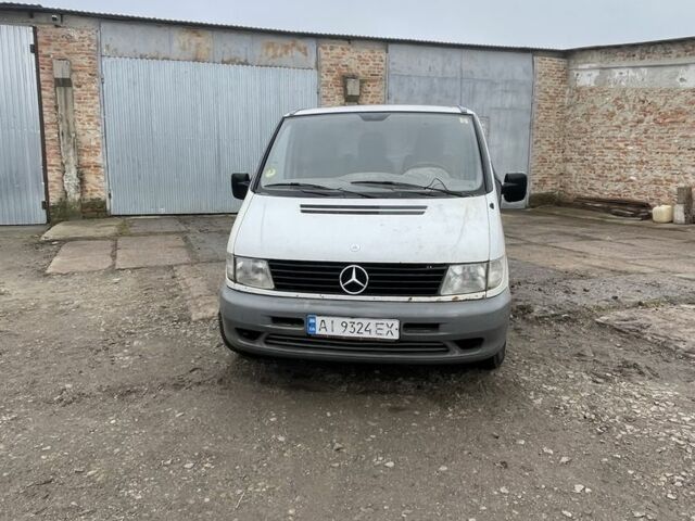 Білий Мерседес Віто, об'ємом двигуна 2.1 л та пробігом 403 тис. км за 3000 $, фото 2 на Automoto.ua