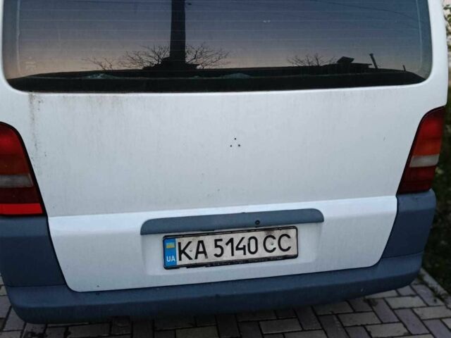 Білий Мерседес Віто, об'ємом двигуна 2 л та пробігом 440 тис. км за 3750 $, фото 2 на Automoto.ua