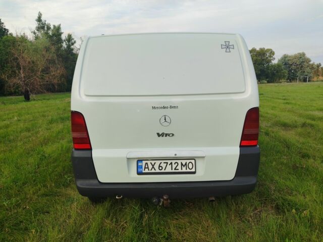 Білий Мерседес Віто, об'ємом двигуна 2.1 л та пробігом 492 тис. км за 4200 $, фото 6 на Automoto.ua