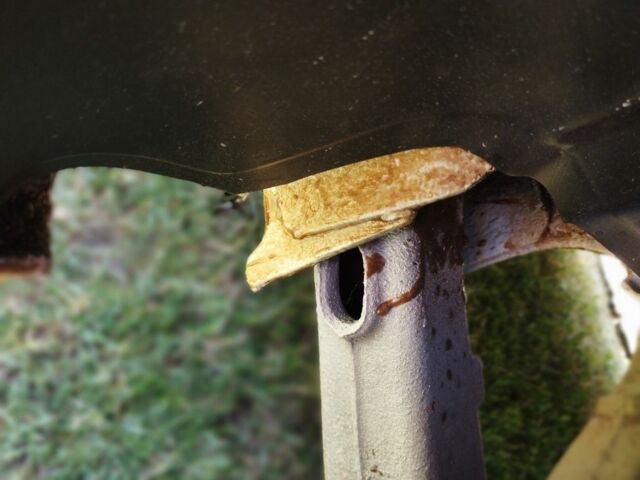 Білий Мерседес Віто, об'ємом двигуна 0 л та пробігом 350 тис. км за 4599 $, фото 21 на Automoto.ua