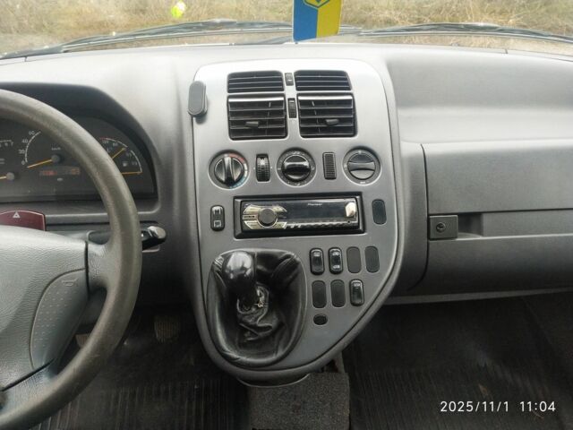 Білий Мерседес Віто, об'ємом двигуна 0 л та пробігом 278 тис. км за 3200 $, фото 5 на Automoto.ua