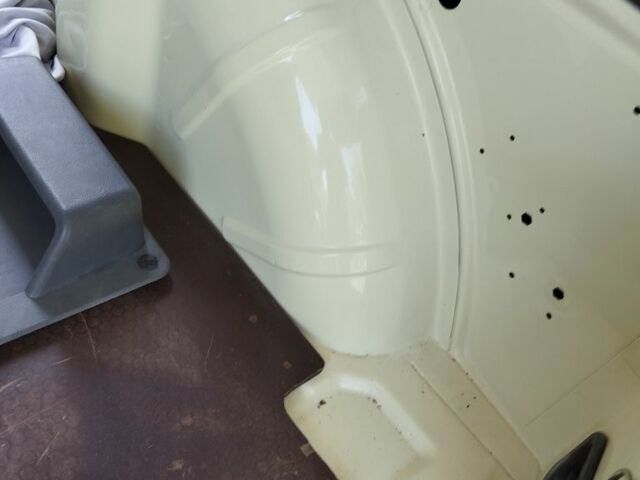 Білий Мерседес Віто, об'ємом двигуна 0 л та пробігом 350 тис. км за 4599 $, фото 10 на Automoto.ua