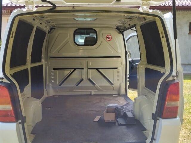 Білий Мерседес Віто, об'ємом двигуна 0 л та пробігом 350 тис. км за 4599 $, фото 11 на Automoto.ua