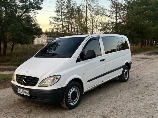 Белый Мерседес Вито, объемом двигателя 0 л и пробегом 400 тыс. км за 3900 $, фото 3 на Automoto.ua