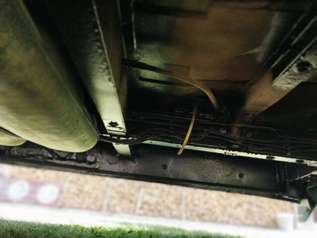 Білий Мерседес Віто, об'ємом двигуна 0 л та пробігом 350 тис. км за 4599 $, фото 8 на Automoto.ua