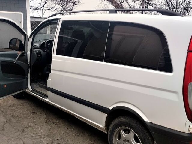 Білий Мерседес Віто, об'ємом двигуна 2.1 л та пробігом 0 тис. км за 4500 $, фото 2 на Automoto.ua
