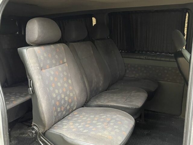 Белый Мерседес Вито, объемом двигателя 2.1 л и пробегом 331 тыс. км за 5800 $, фото 8 на Automoto.ua