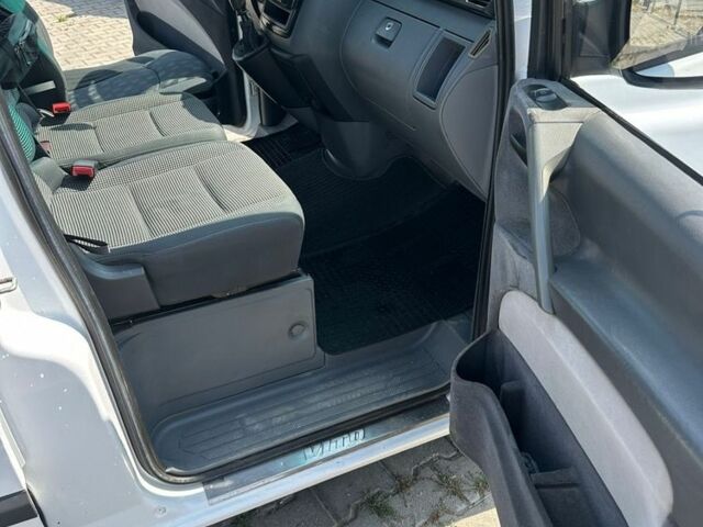 Белый Мерседес Вито, объемом двигателя 2.1 л и пробегом 380 тыс. км за 7650 $, фото 6 на Automoto.ua