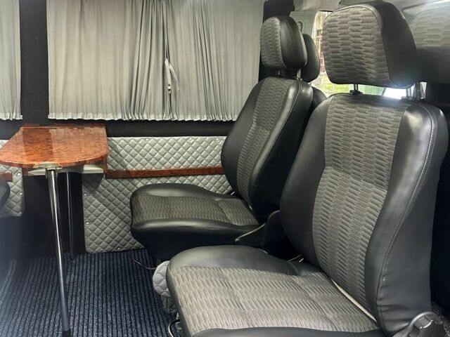 Білий Мерседес Віто, об'ємом двигуна 2.1 л та пробігом 560 тис. км за 8300 $, фото 7 на Automoto.ua