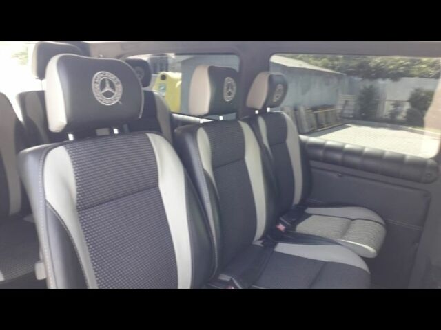 Белый Мерседес Вито, объемом двигателя 2.1 л и пробегом 420 тыс. км за 7200 $, фото 5 на Automoto.ua