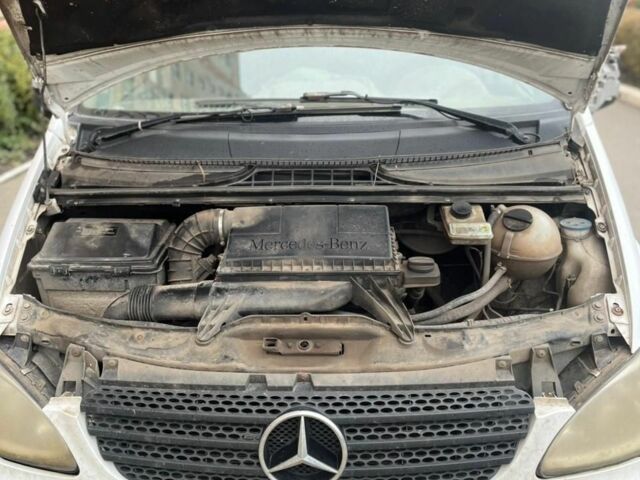 Мерседес Віто 2005 у Буче на Automoto.ua Білий Мерседес Віто, об'ємом двигуна 2.1 л та пробігом 520 тис. км за 2500 $, фото 7 на Automoto.ua
