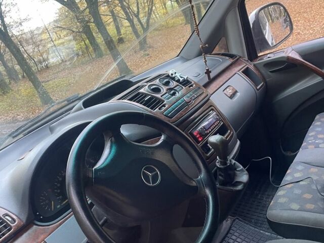 Белый Мерседес Вито, объемом двигателя 2.1 л и пробегом 331 тыс. км за 5800 $, фото 11 на Automoto.ua