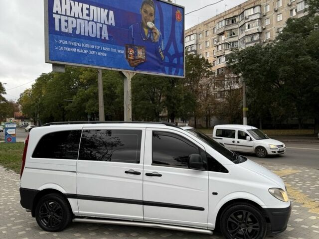 Білий Мерседес Віто, об'ємом двигуна 2.1 л та пробігом 371 тис. км за 7900 $, фото 5 на Automoto.ua