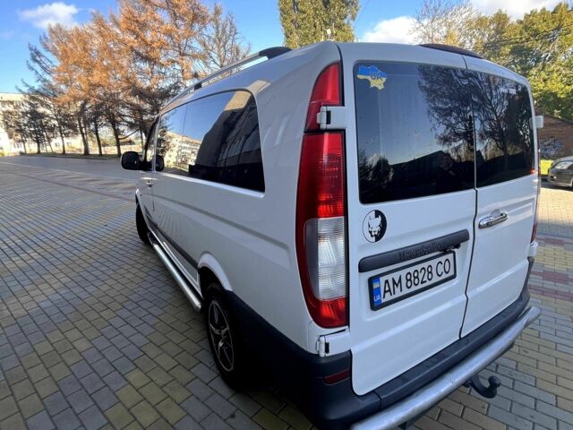 Мерседес Віто 2006 у Житомирі на Automoto.ua Білий Мерседес Віто, об'ємом двигуна 2.1 л та пробігом 266 тис. км за 7777 $, фото 8 на Automoto.ua