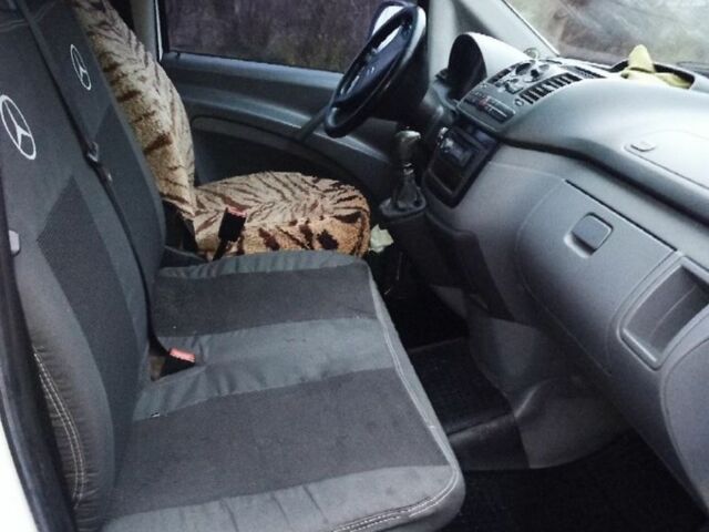 Белый Мерседес Вито, объемом двигателя 2.1 л и пробегом 279 тыс. км за 7300 $, фото 2 на Automoto.ua