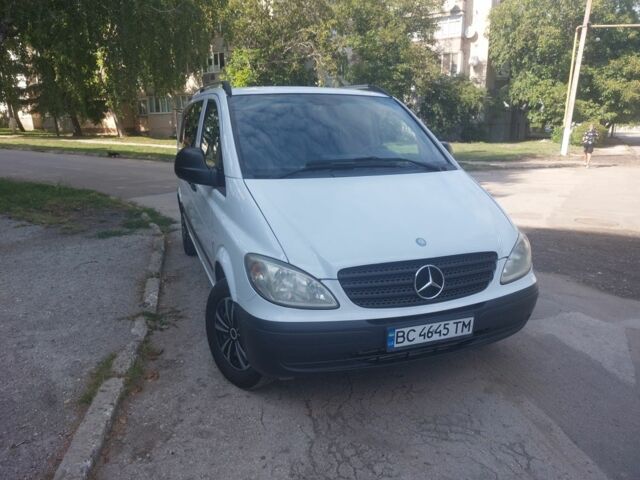 Мерседес Вито 2007 в Сокинянах на Automoto.ua Белый Мерседес Вито, объемом двигателя 2.1 л и пробегом 320 тыс. км за 7850 $, фото 2 на Automoto.ua