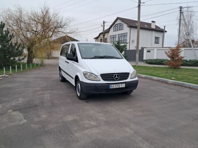 Белый Мерседес Вито, объемом двигателя 2.1 л и пробегом 350 тыс. км за 7950 $, фото 5 на Automoto.ua