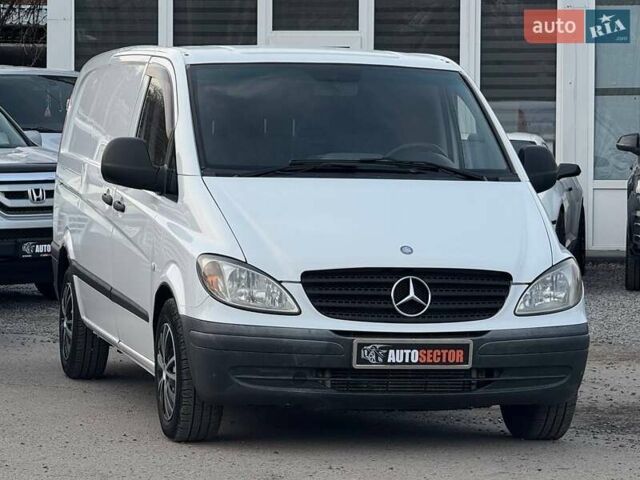 Белый Мерседес Вито, объемом двигателя 2.15 л и пробегом 330 тыс. км за 7800 $, фото 3 на Automoto.ua