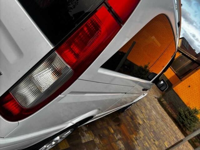 Білий Мерседес Віто, об'ємом двигуна 2.1 л та пробігом 222 тис. км за 10500 $, фото 10 на Automoto.ua