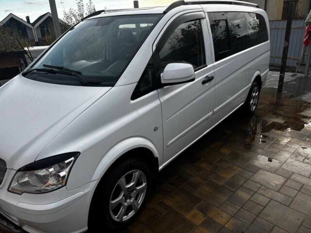 Білий Мерседес Віто, об'ємом двигуна 2.1 л та пробігом 222 тис. км за 10500 $, фото 1 на Automoto.ua