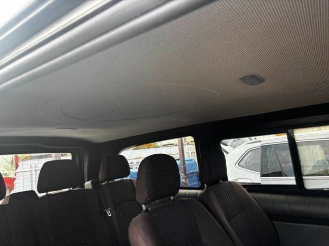 Білий Мерседес Віто, об'ємом двигуна 2.1 л та пробігом 222 тис. км за 10500 $, фото 9 на Automoto.ua