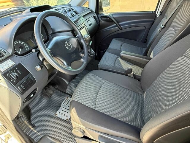 Мерседес Вито 2012 в Киеве на Automoto.ua Белый Мерседес Вито, объемом двигателя 2.1 л и пробегом 272 тыс. км за 10800 $, фото 17 на Automoto.ua