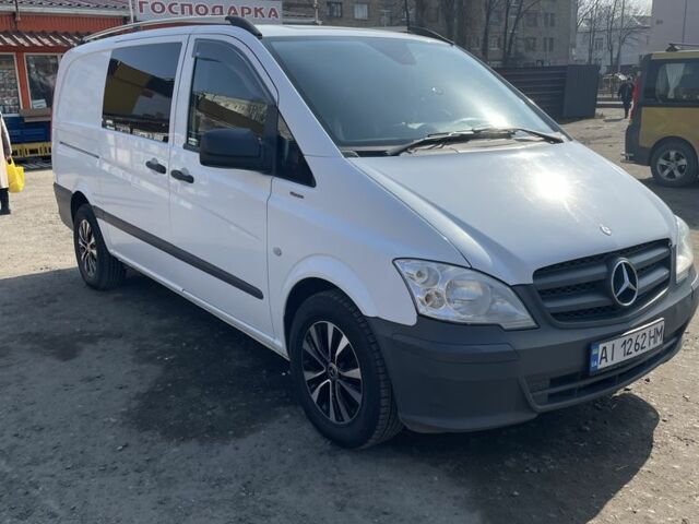Білий Мерседес Віто, об'ємом двигуна 2.2 л та пробігом 309 тис. км за 14300 $, фото 13 на Automoto.ua
