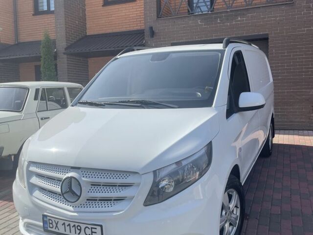 Мерседес Вито 2015 в Хмельницком на Automoto.ua Белый Мерседес Вито, объемом двигателя 0 л и пробегом 383 тыс. км за 13500 $, фото 2 на Automoto.ua