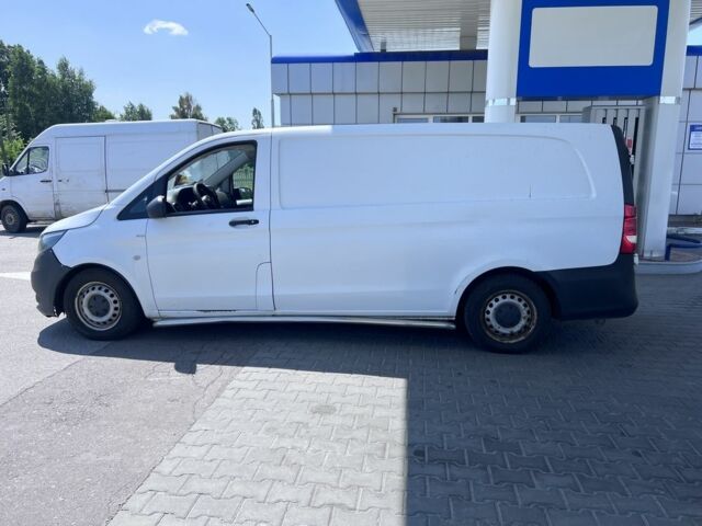 Білий Мерседес Віто, об'ємом двигуна 1.6 л та пробігом 303 тис. км за 9800 $, фото 13 на Automoto.ua