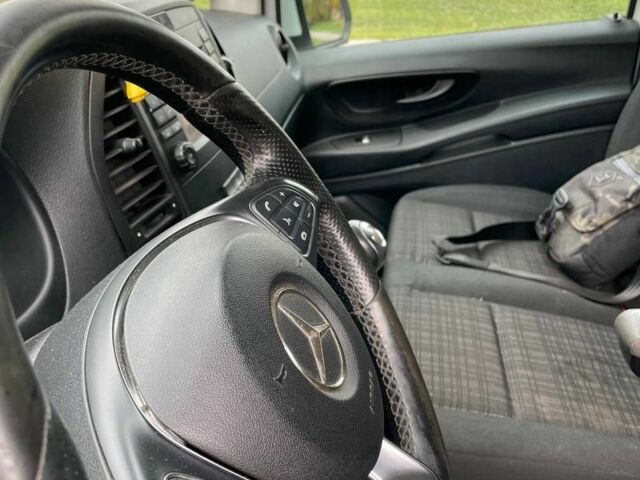 Білий Мерседес Віто, об'ємом двигуна 1.6 л та пробігом 100 тис. км за 19000 $, фото 4 на Automoto.ua