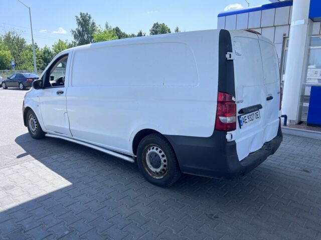 Білий Мерседес Віто, об'ємом двигуна 1.6 л та пробігом 303 тис. км за 9800 $, фото 6 на Automoto.ua
