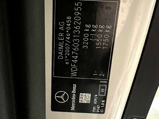 Белый Мерседес Вито, объемом двигателя 0 л и пробегом 55 тыс. км за 18000 $, фото 3 на Automoto.ua