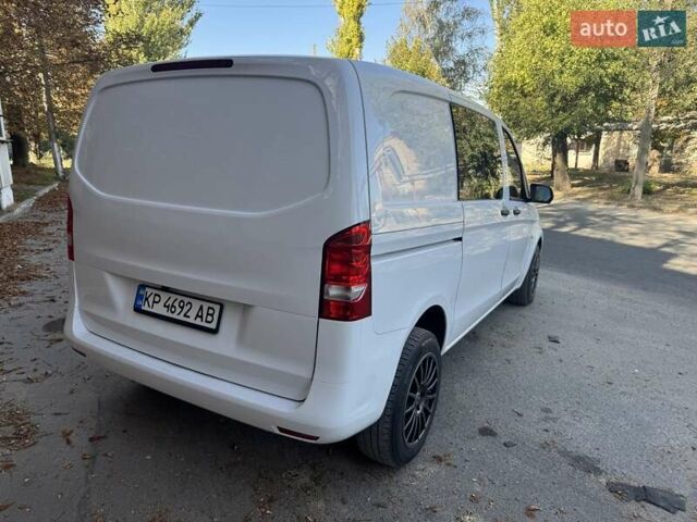 Мерседес Вито 2021 в Запорожье на Automoto.ua Белый Мерседес Вито, объемом двигателя 0 л и пробегом 93 тыс. км за 20900 $, фото 9 на Automoto.ua