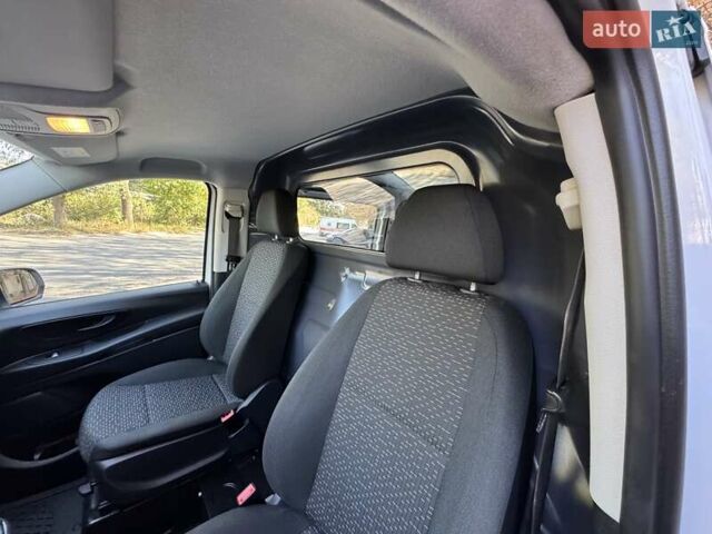 Мерседес Вито 2021 в Запорожье на Automoto.ua Белый Мерседес Вито, объемом двигателя 0 л и пробегом 93 тыс. км за 20900 $, фото 25 на Automoto.ua