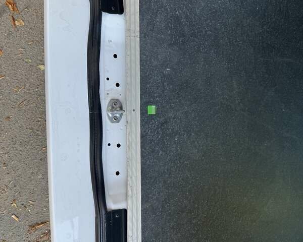 Мерседес Вито 2021 в Запорожье на Automoto.ua Белый Мерседес Вито, объемом двигателя 0 л и пробегом 93 тыс. км за 20900 $, фото 18 на Automoto.ua