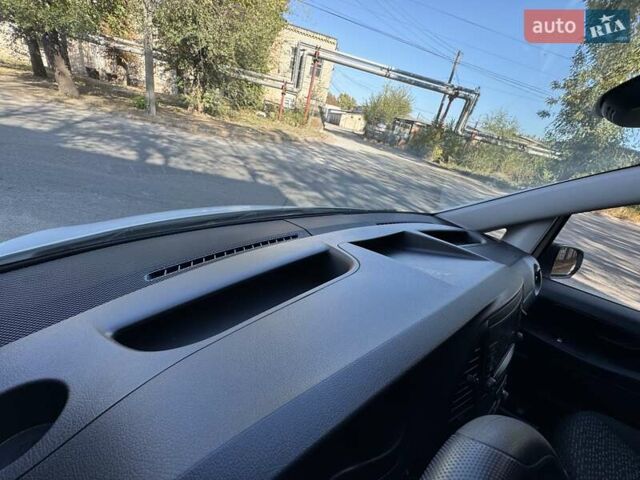Мерседес Вито 2021 в Запорожье на Automoto.ua Белый Мерседес Вито, объемом двигателя 0 л и пробегом 93 тыс. км за 20900 $, фото 35 на Automoto.ua