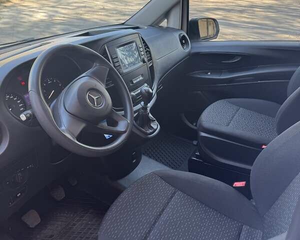 Мерседес Вито 2021 в Запорожье на Automoto.ua Белый Мерседес Вито, объемом двигателя 0 л и пробегом 93 тыс. км за 20900 $, фото 26 на Automoto.ua