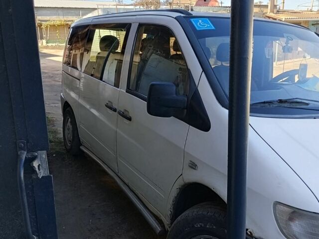 Білий Мерседес Віто, об'ємом двигуна 2.3 л та пробігом 540 тис. км за 3250 $, фото 4 на Automoto.ua