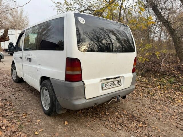 Білий Мерседес Віто, об'ємом двигуна 2.3 л та пробігом 350 тис. км за 2500 $, фото 2 на Automoto.ua